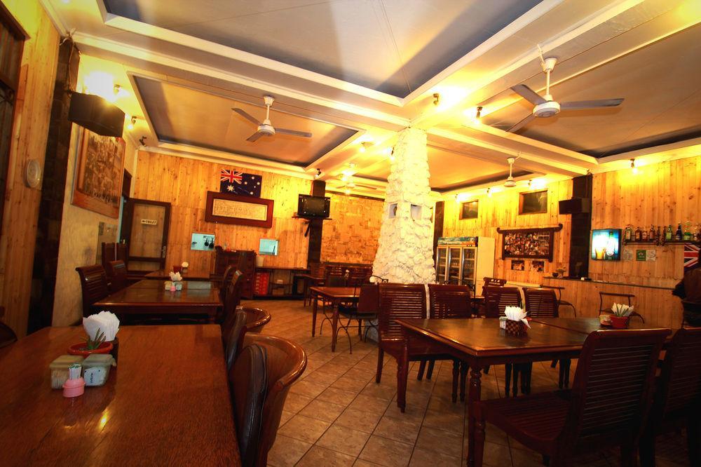 Jesens Inn I 꾸따 외부 사진